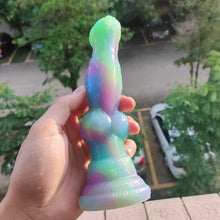 Load image into Gallery viewer, 7.08 Inch Wolf Dog Fantasy Dildo – Silicone Monster Toy with Suction Cup for Beginners &amp; G-Spot Stimulation
